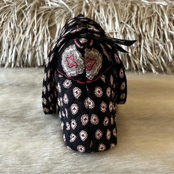 Vintage VERA BRADLEY Classic Black 2006 Little Betsey Red White Floral Zipper - Picture 6 of 14